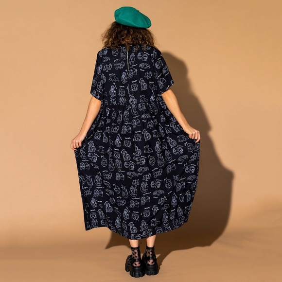 NWT DRESSED in LALA Never Too Much Oversized Dress in Zodiac Love - Picture 4 of 15